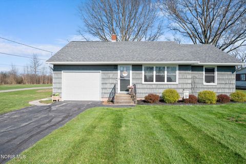 Tiny photo for 23070 Lemoyne Road, Perrysburg, OH 43551 (MLS # 10006087)