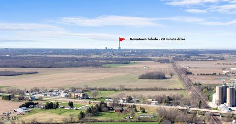 Tiny photo for 23070 Lemoyne Road, Perrysburg, OH 43551 (MLS # 10006087)