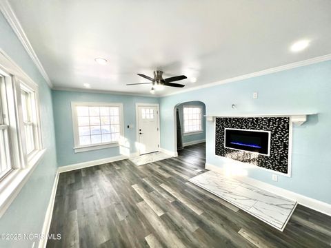 Tiny photo for 1953 Talbot Street, Toledo, OH 43613 (MLS # 10004766)