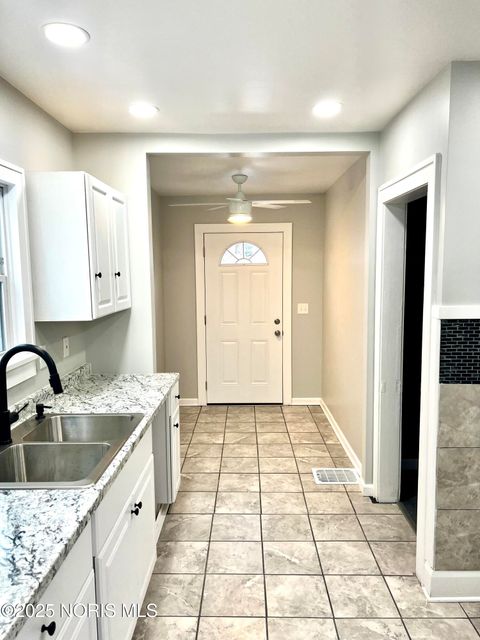 Tiny photo for 1953 Talbot Street, Toledo, OH 43613 (MLS # 10004766)