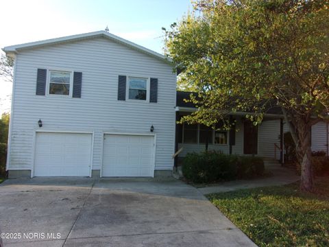 Photo of 5496 Sandusky Road, Lima, OH 45801 (MLS # 10001055)