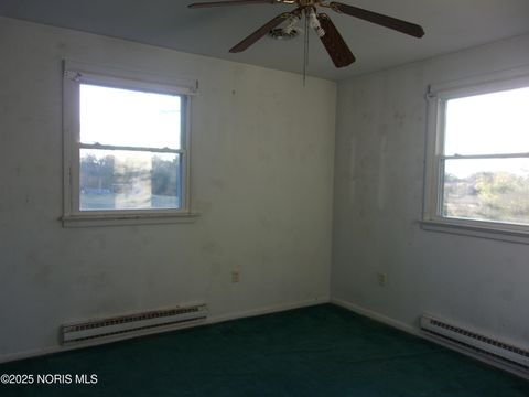 Tiny photo for 5496 Sandusky Road, Lima, OH 45801 (MLS # 10001055)