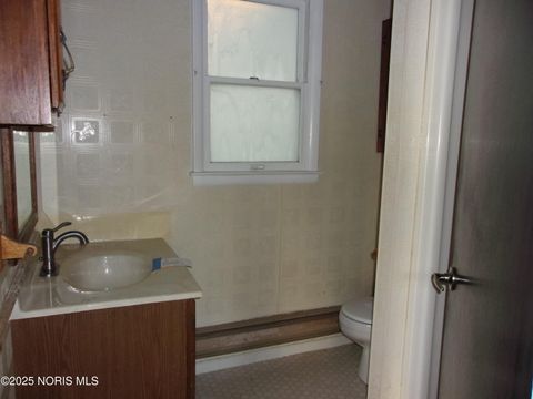 Tiny photo for 5496 Sandusky Road, Lima, OH 45801 (MLS # 10001055)