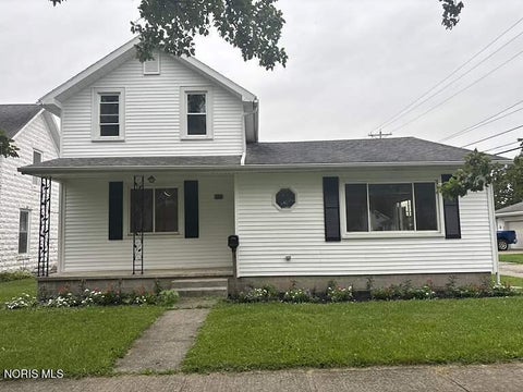 Tiny photo for 124 E Maple Street, Deshler, OH 43516 (MLS # 10013821)