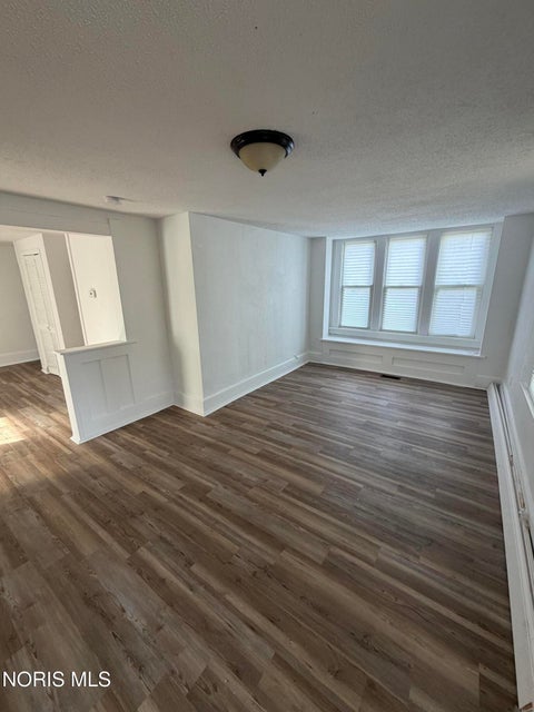 Tiny photo for 1841 Berdan Avenue, Toledo, OH 43613 (MLS # 10013536)