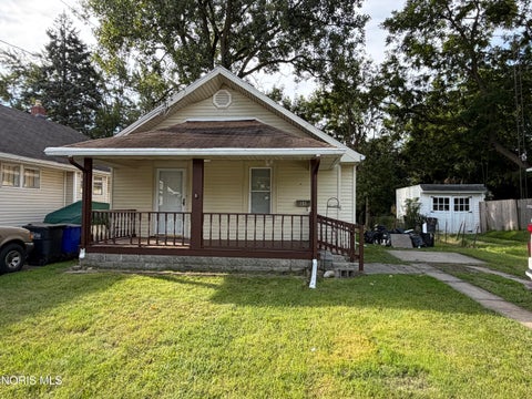 Photo of 1841 Berdan Avenue, Toledo, OH 43613 (MLS # 10013536)