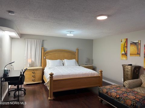 Tiny photo for 6649 Mill Ridge Road, Maumee, OH 43537 (MLS # 10000550)