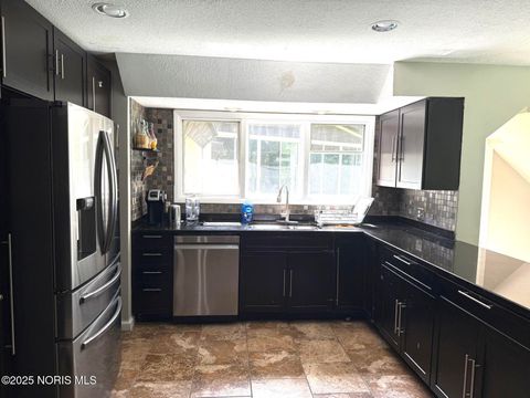 Tiny photo for 6649 Mill Ridge Road, Maumee, OH 43537 (MLS # 10000550)
