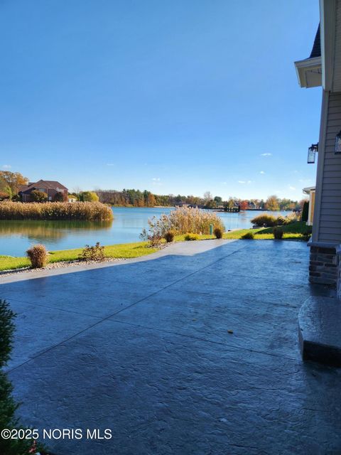 Tiny photo for 541 E Shoreline Drive, Holland, OH 43528 (MLS # 10007762)