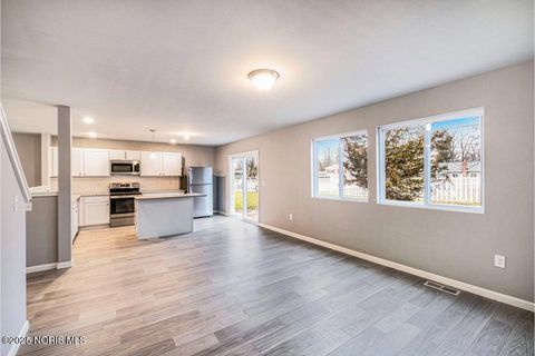 Tiny photo for 1461 Lee Ann Avenue, Defiance, OH 43512 (MLS # 10008853)