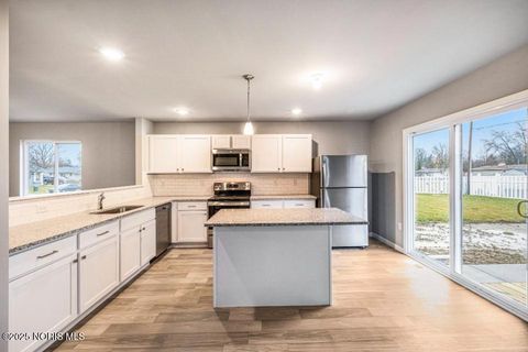 Tiny photo for 1461 Lee Ann Avenue, Defiance, OH 43512 (MLS # 10008853)