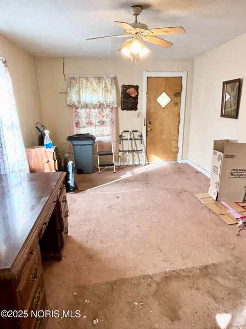 Tiny photo for 203 Eastwood Avenue, Oregon, OH 43616 (MLS # 10000623)