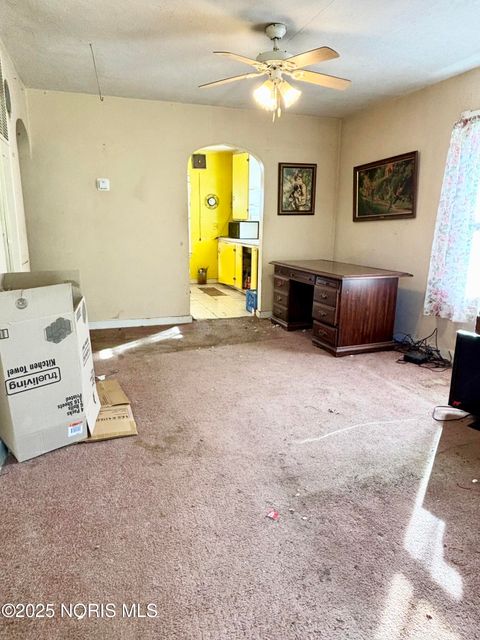 Tiny photo for 203 Eastwood Avenue, Oregon, OH 43616 (MLS # 10000623)