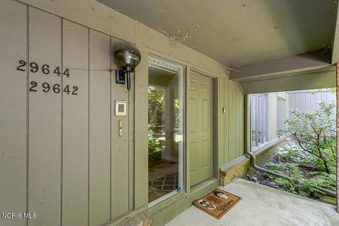 Tiny photo for 29642 E River Road, Perrysburg, OH 43551 (MLS # 10009087)