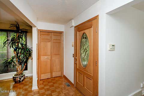 Tiny photo for 29642 E River Road, Perrysburg, OH 43551 (MLS # 10009087)