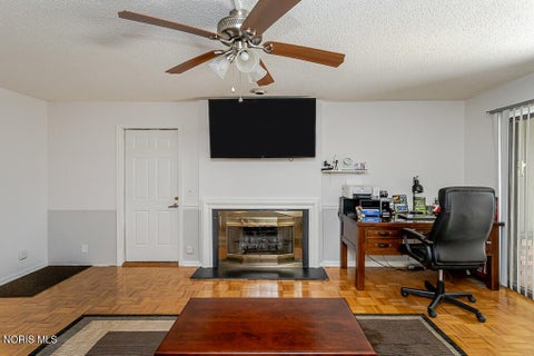 Tiny photo for 29642 E River Road, Perrysburg, OH 43551 (MLS # 10009087)