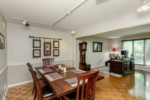 Tiny photo for 29642 E River Road, Perrysburg, OH 43551 (MLS # 10009087)