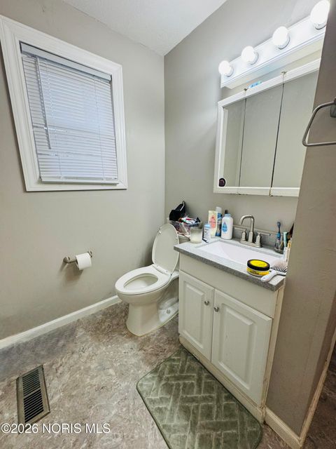 Tiny photo for 615 E Sandusky Street, Findlay, OH 45840 (MLS # 10003037)