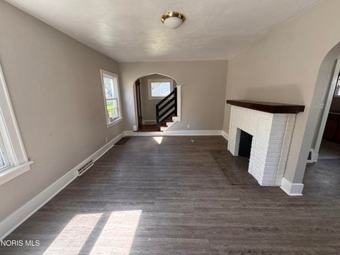 Tiny photo for 4557 Eastway Street, Toledo, OH 43612 (MLS # 10013445)