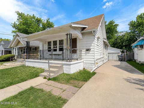 Tiny photo for 1736 Marlow Road, Toledo, OH 43613 (MLS # 10010939)