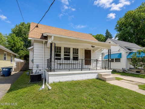 Homes For Sale - 1736 Marlow Road<br/> Toledo, OH 43613