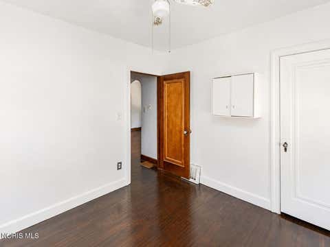 Tiny photo for 1736 Marlow Road, Toledo, OH 43613 (MLS # 10010939)