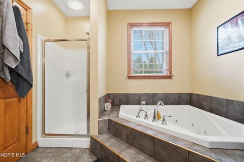 Tiny photo for 1404 Fairway Drive, Fostoria, OH 44830 (MLS # 10007444)