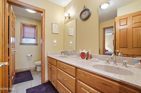 Tiny photo for 1404 Fairway Drive, Fostoria, OH 44830 (MLS # 10007444)