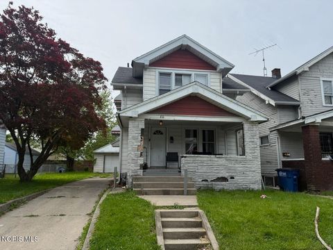 Photo of 416 Spring Street, Toledo, OH 43608 (MLS # 10008163)