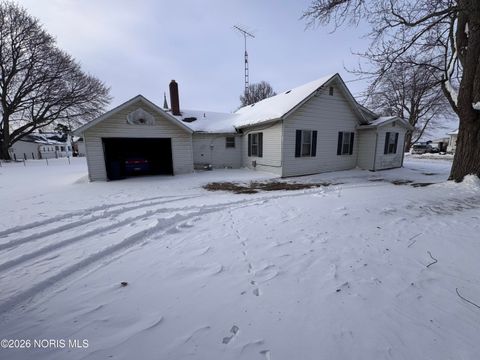 Photo of 14046 Ohio 64, Metamora, OH 43540 (MLS # 10003658)