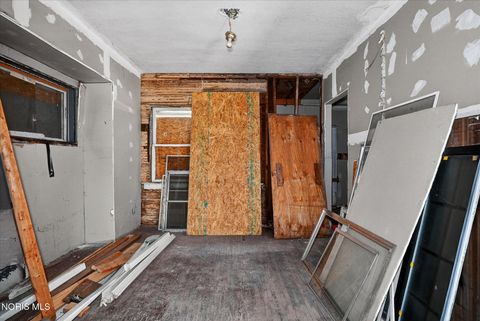 Tiny photo for 436 Elder Drive, Toledo, OH 43608 (MLS # 10004890)