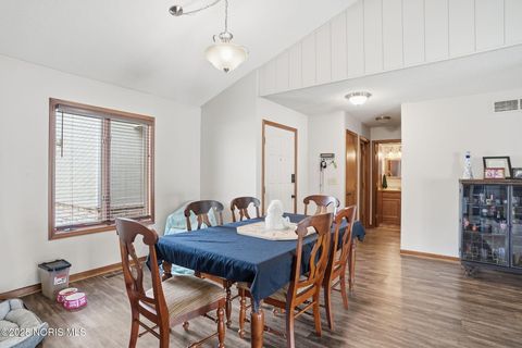 Tiny photo for 845 Fox Run Road # 1, Findlay, OH 45840 (MLS # 10000969)