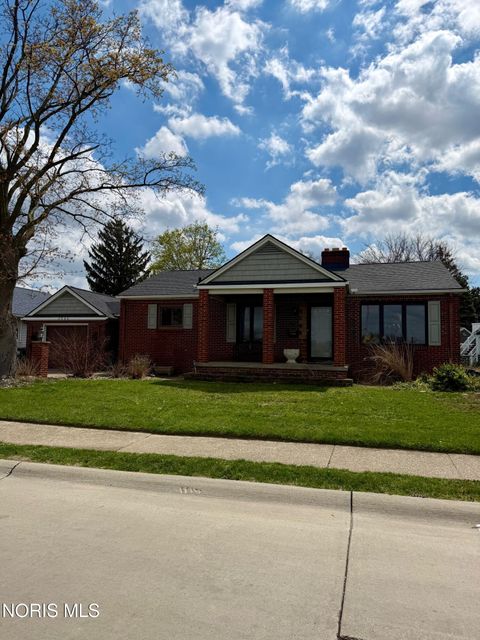 Tiny photo for 2540 117th Street, Toledo, OH 43611 (MLS # 10006310)