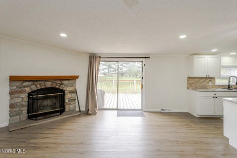 Tiny photo for 17830 County Road C, Wauseon, OH 43567 (MLS # 10008047)