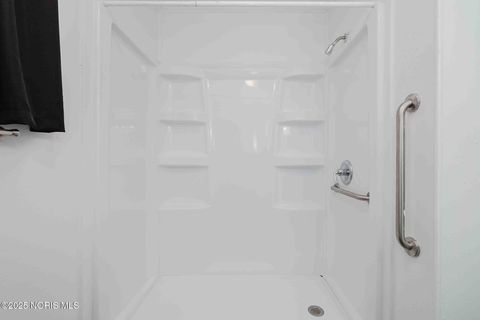 Tiny photo for 233 Bell Avenue, Findlay, OH 45840 (MLS # 10001988)