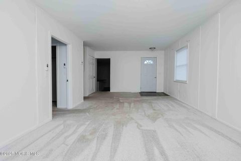 Tiny photo for 233 Bell Avenue, Findlay, OH 45840 (MLS # 10001988)