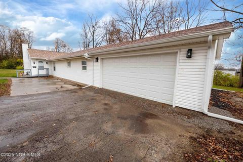 Tiny photo for 233 Bell Avenue, Findlay, OH 45840 (MLS # 10001988)
