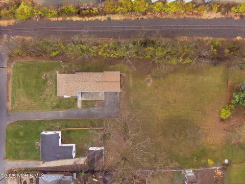 Tiny photo for 233 Bell Avenue, Findlay, OH 45840 (MLS # 10001988)