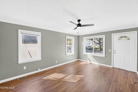 Tiny photo for 4550 Willys Parkway, Toledo, OH 43612 (MLS # 10014085)