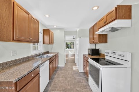 Tiny photo for 4550 Willys Parkway, Toledo, OH 43612 (MLS # 10014085)