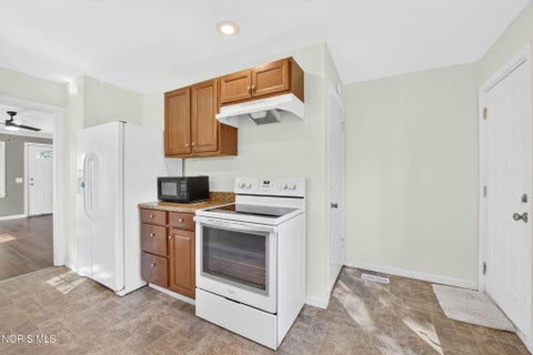 Tiny photo for 4550 Willys Parkway, Toledo, OH 43612 (MLS # 10014085)