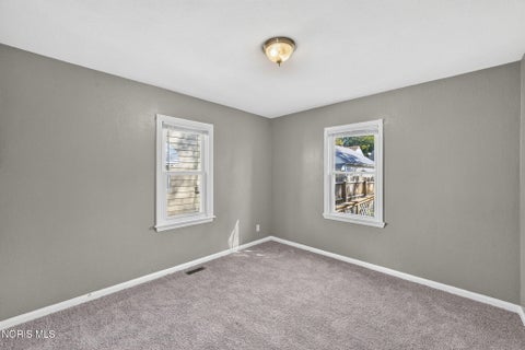 Tiny photo for 4550 Willys Parkway, Toledo, OH 43612 (MLS # 10014085)