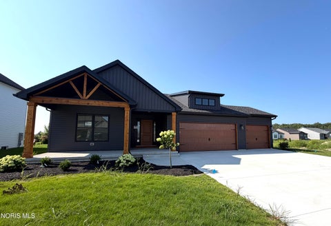 Photo of 5048 Magnolia Drive, Oregon, OH 43616 (MLS # 10012716)