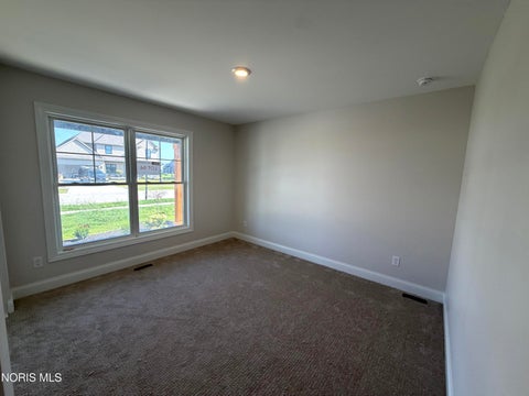 Tiny photo for 5048 Magnolia Drive, Oregon, OH 43616 (MLS # 10012716)