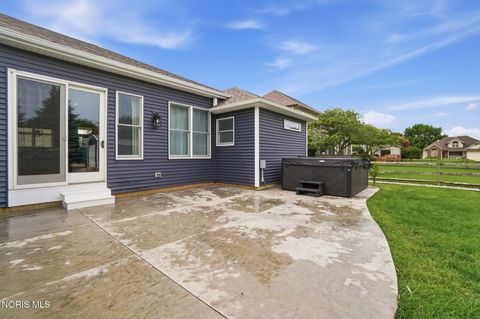 Tiny photo for 305 Ridgepoint Circle, Waterville, OH 43566 (MLS # 10008267)
