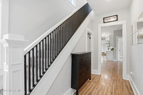 Tiny photo for 523 Center Street, Findlay, OH 45840 (MLS # 10001059)