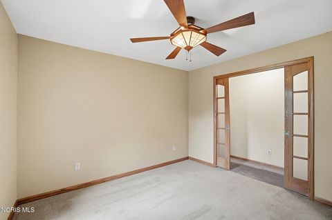 Tiny photo for 522 Lorraine Avenue, Bowling Green, OH 43402 (MLS # 10006508)