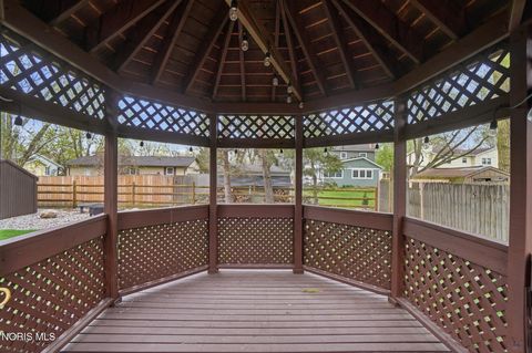 Tiny photo for 522 Lorraine Avenue, Bowling Green, OH 43402 (MLS # 10006508)