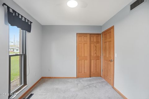 Tiny photo for 522 Lorraine Avenue, Bowling Green, OH 43402 (MLS # 10006508)