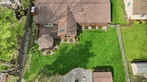 Tiny photo for 522 Lorraine Avenue, Bowling Green, OH 43402 (MLS # 10006508)